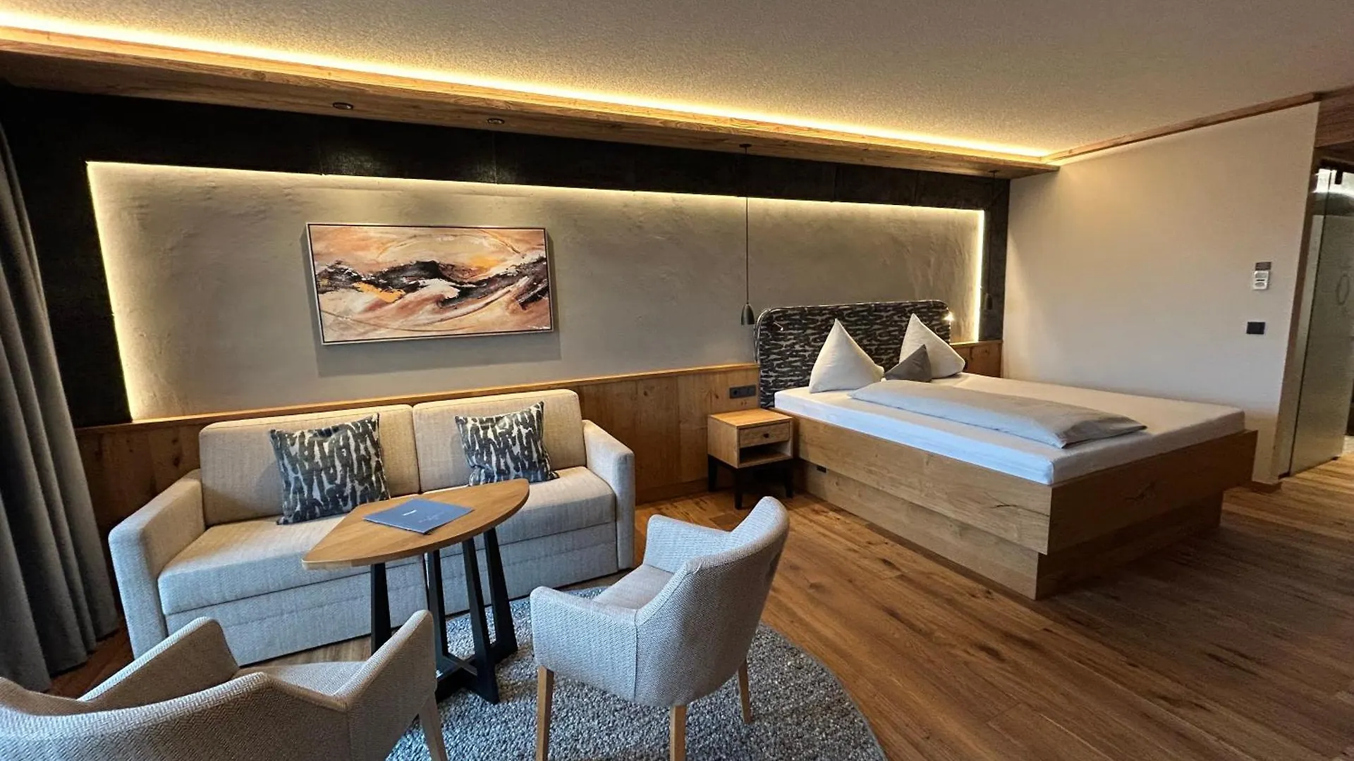 Hotel Koeniggut Wals-Siezenheim 4*,  Rakousko